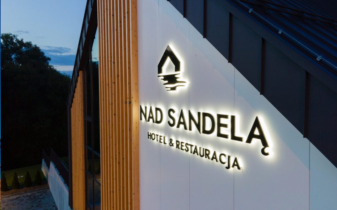 21 listopada 2026 roku #byckobietaontour w&nbsp;Hotel & Restauracja „Nad Sandelą” w&nbsp;Lubawie